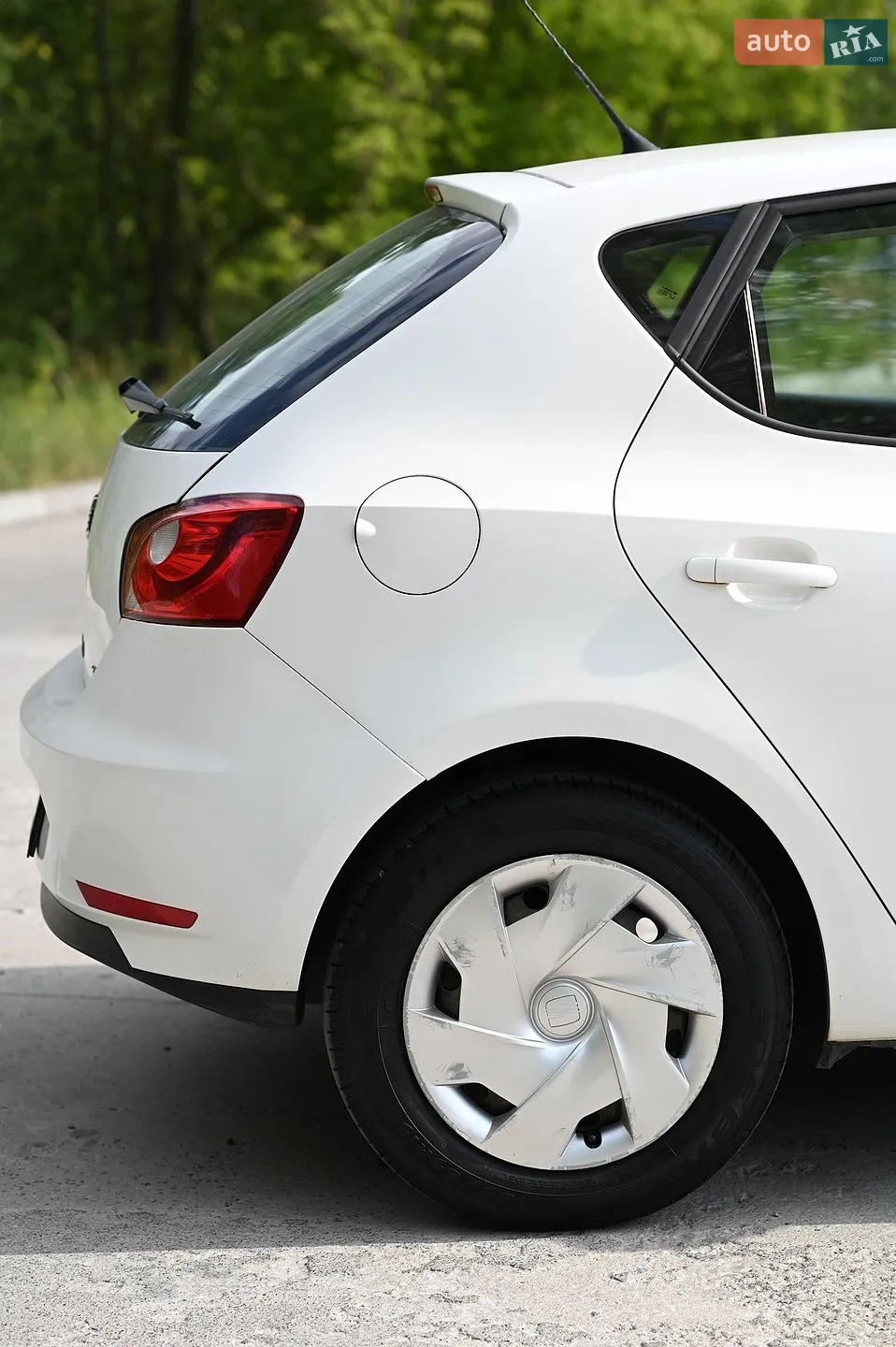 2013 SEAT Ibiza - мініатюра 16