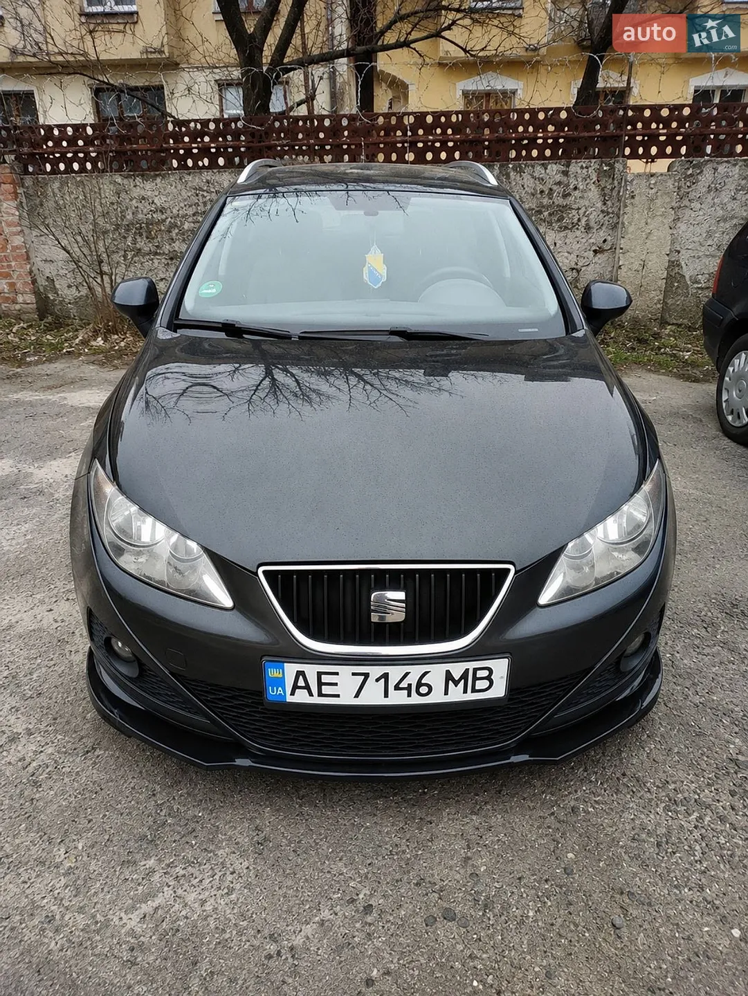 2010 SEAT Ibiza - мініатюра 2