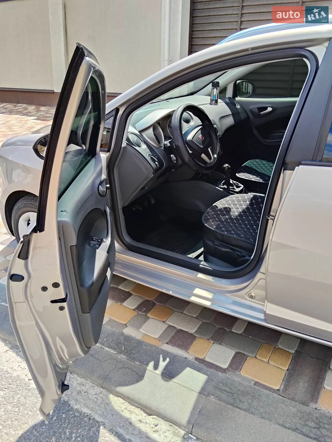 2012 SEAT Ibiza - мініатюра 10