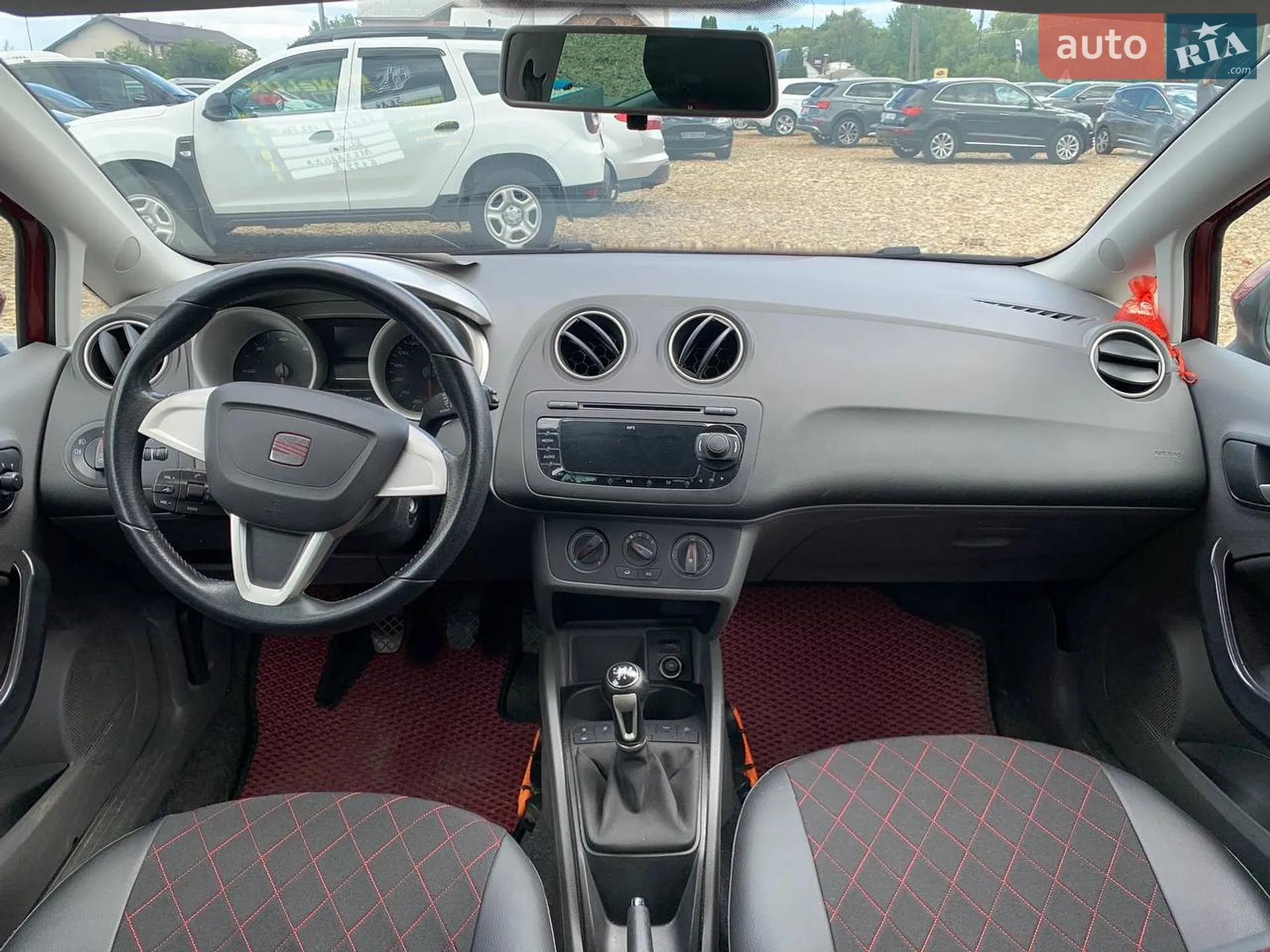 2011 SEAT Ibiza - мініатюра 16