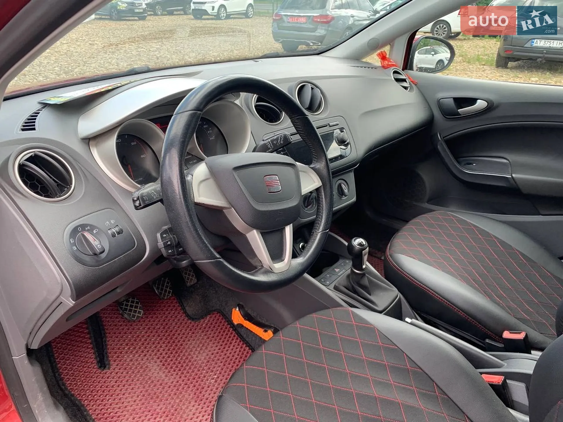 2011 SEAT Ibiza - мініатюра 24