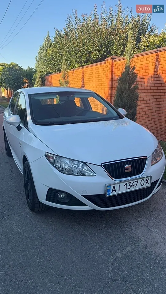 2010 SEAT Ibiza - мініатюра 11