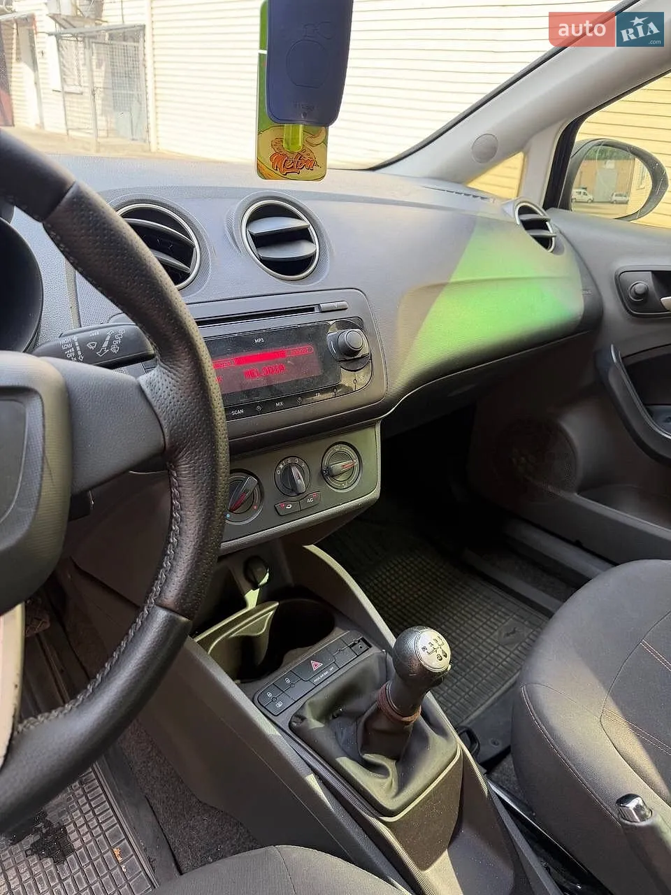 2010 SEAT Ibiza - мініатюра 6