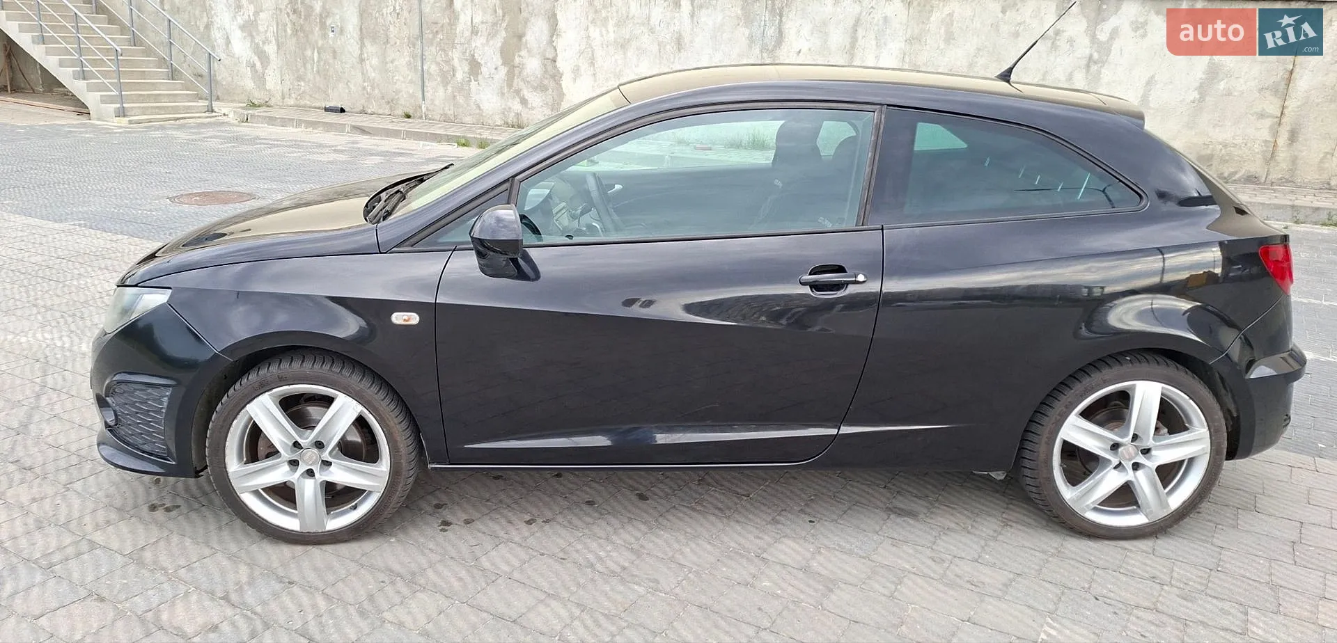2011 SEAT Ibiza - мініатюра 4