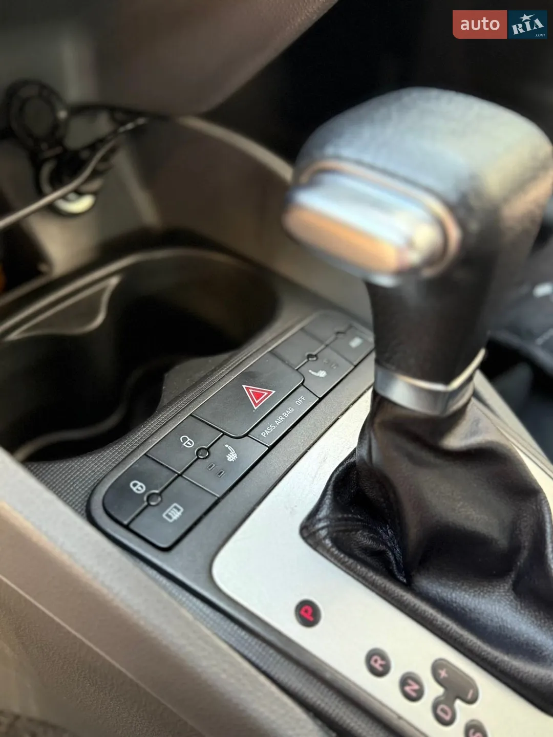 2011 SEAT Ibiza - мініатюра 11