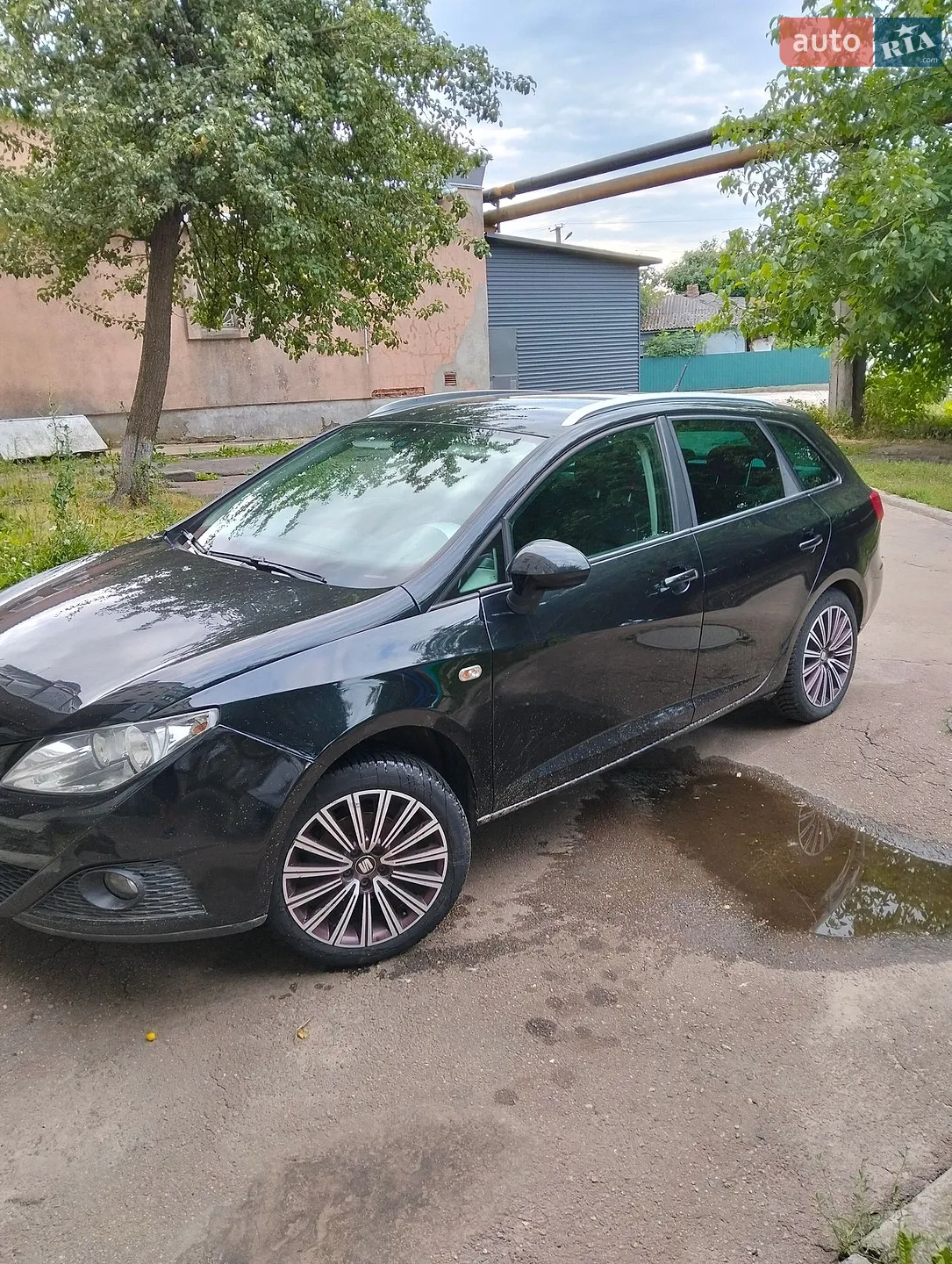 2011 SEAT Ibiza - мініатюра 2