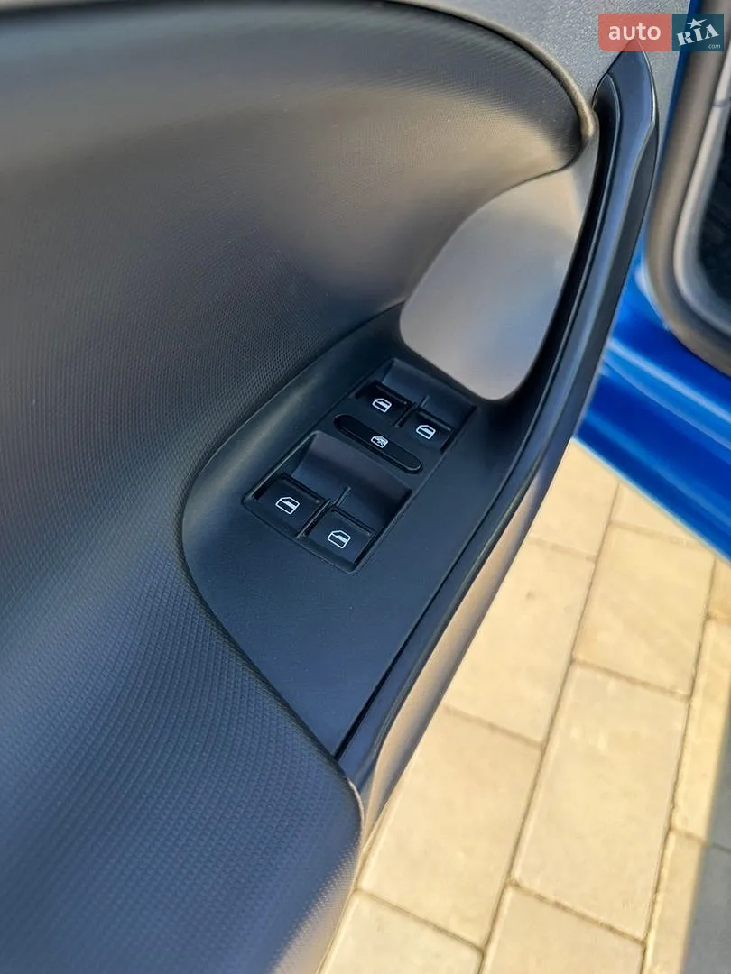 2011 SEAT Ibiza - мініатюра 29