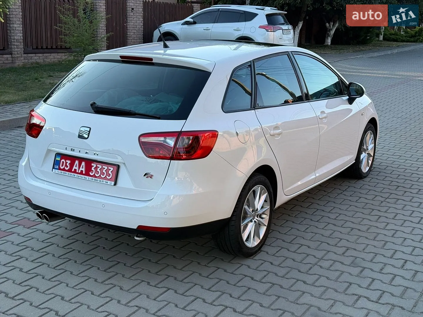 2011 SEAT Ibiza - мініатюра 4