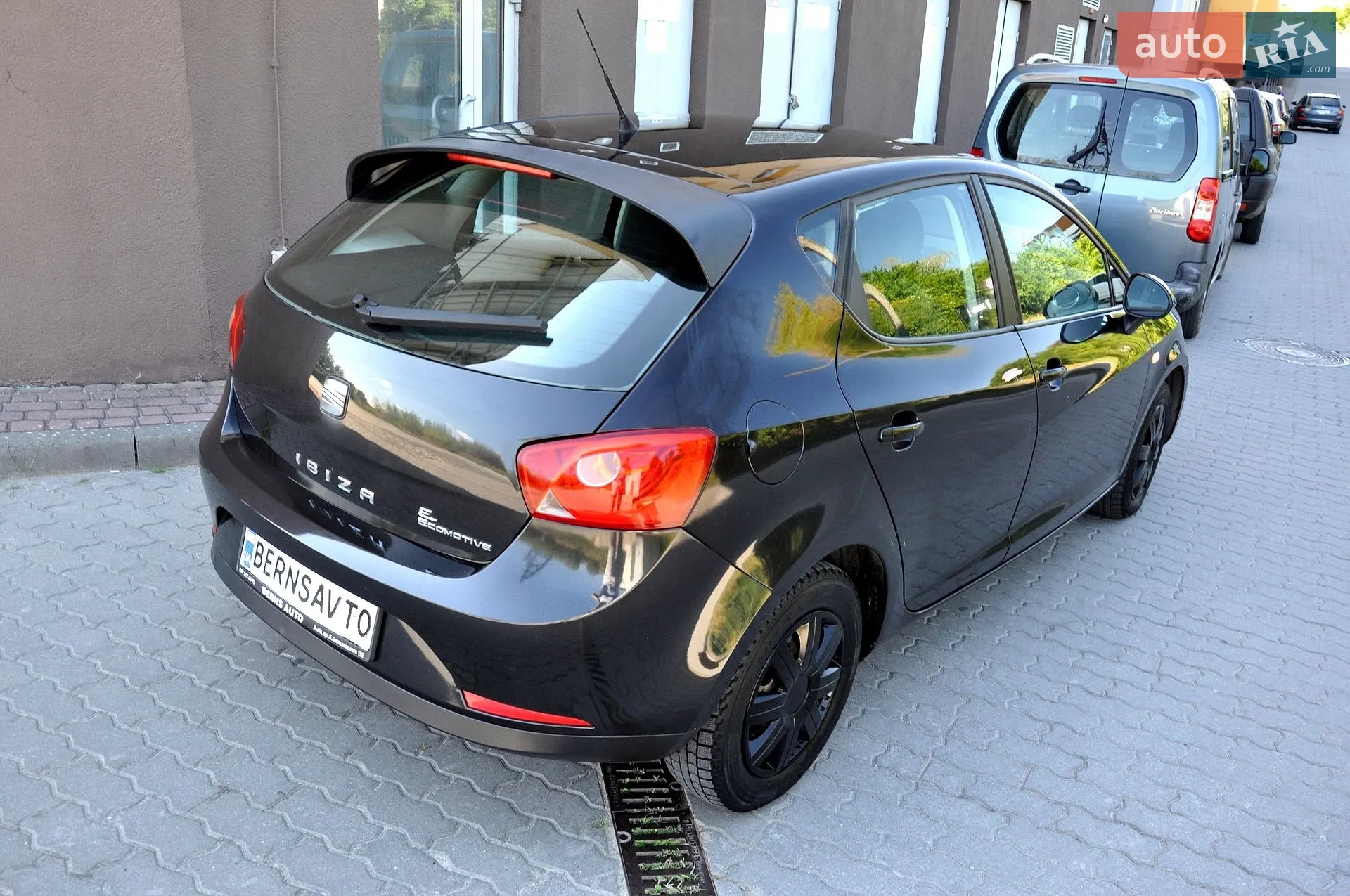 2011 SEAT Ibiza - мініатюра 11