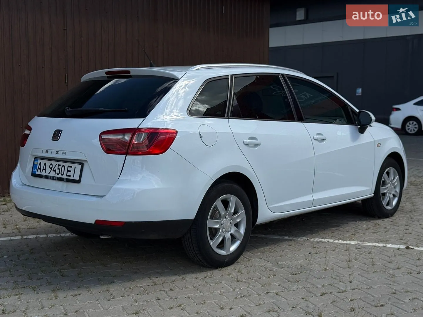 2012 SEAT Ibiza - мініатюра 8