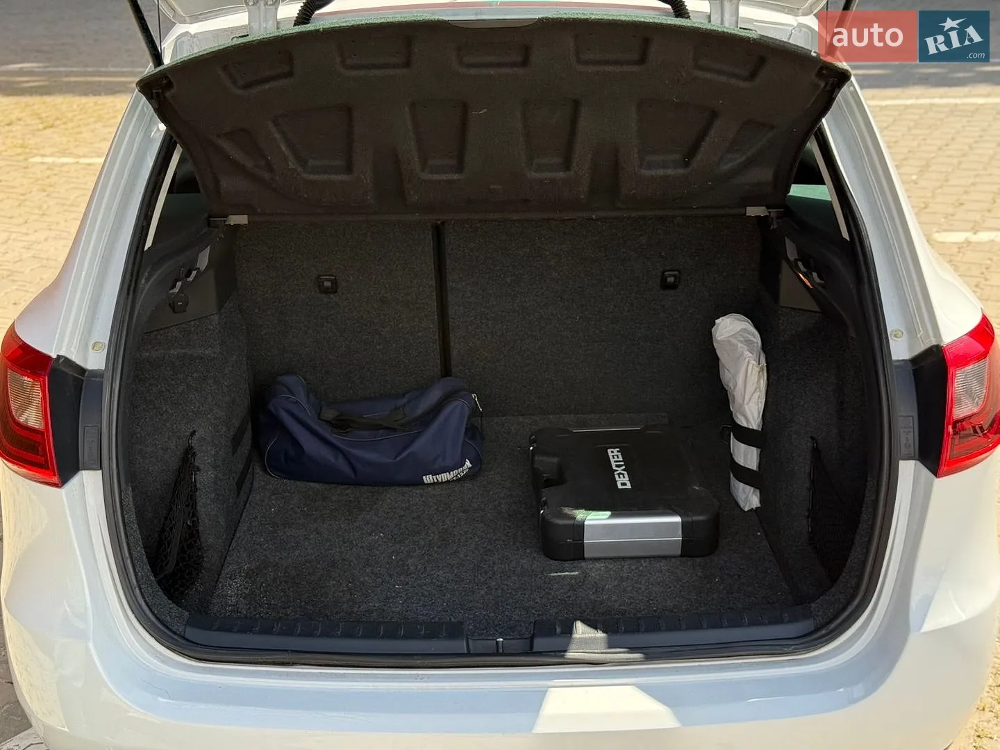 2012 SEAT Ibiza - мініатюра 21