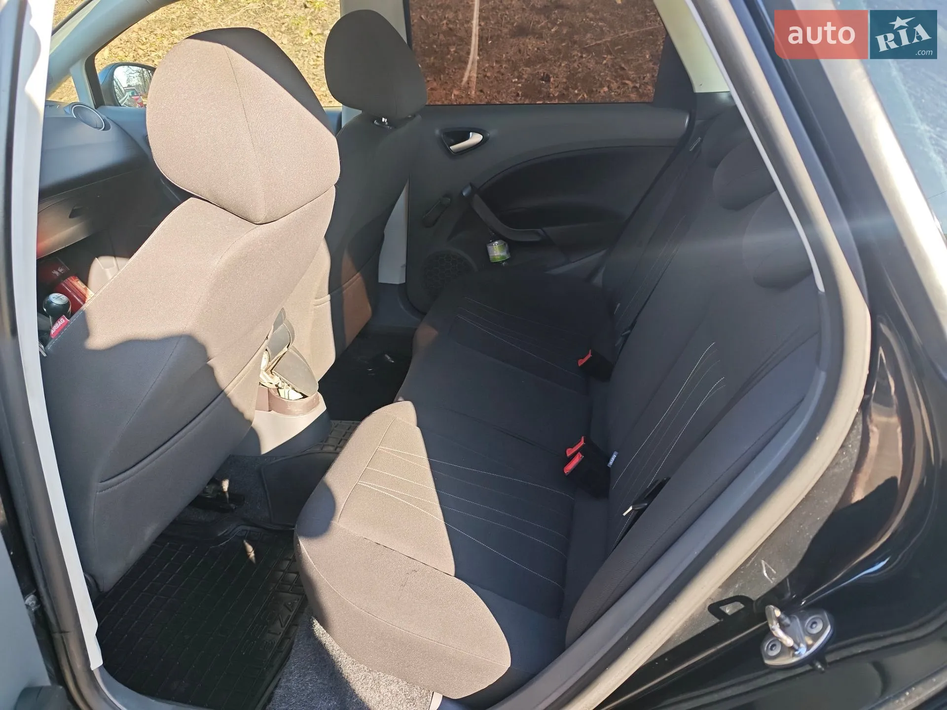 2012 SEAT Ibiza - мініатюра 6