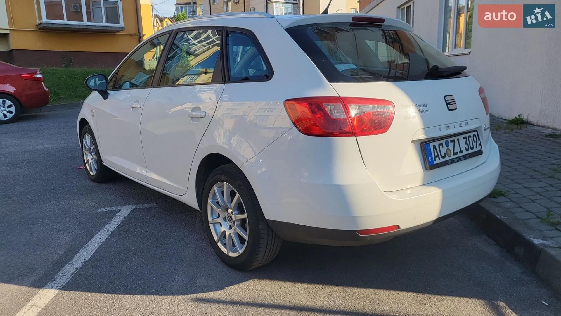 2011 SEAT Ibiza - мініатюра 7