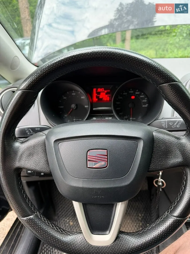 2011 SEAT Ibiza - мініатюра 15