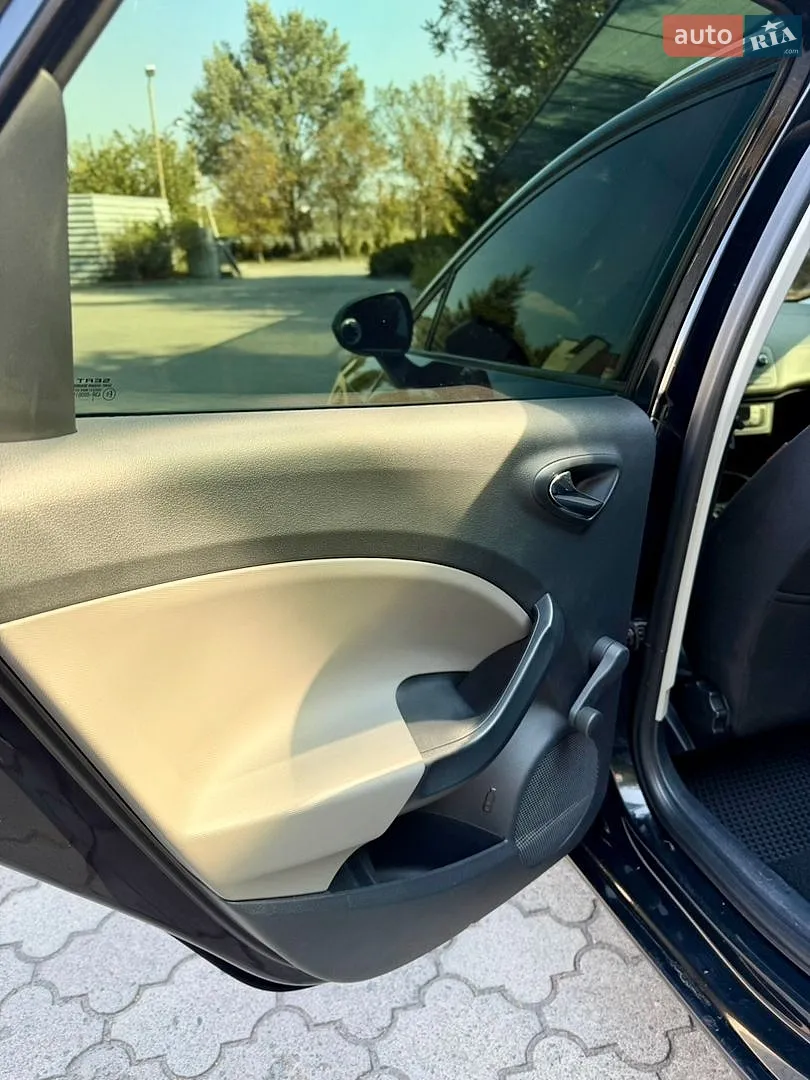 2013 SEAT Ibiza - мініатюра 21