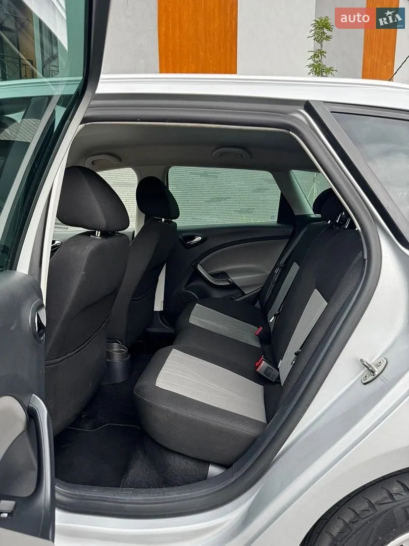 2012 SEAT Ibiza - мініатюра 10
