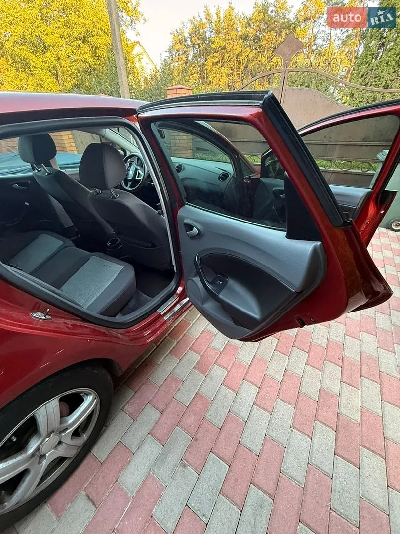 2010 SEAT Ibiza - мініатюра 19