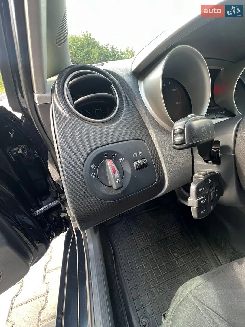 2011 SEAT Ibiza - мініатюра 13