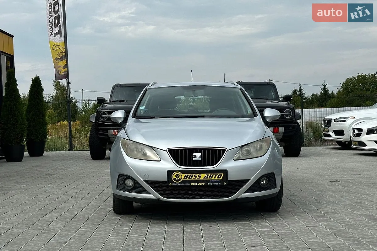 2011 SEAT Ibiza - мініатюра 2