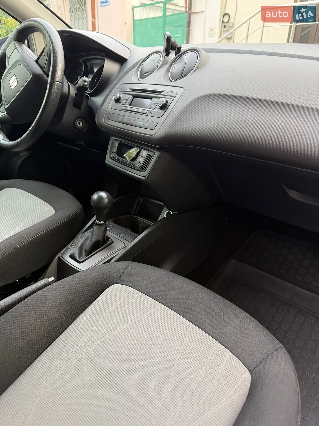 2013 SEAT Ibiza - мініатюра 10