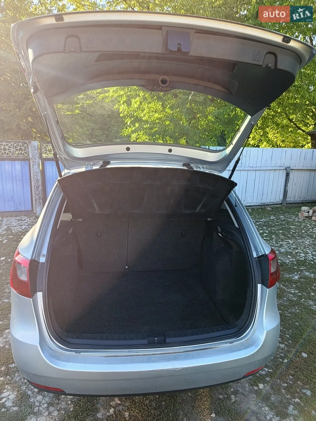 2011 SEAT Ibiza - мініатюра 13