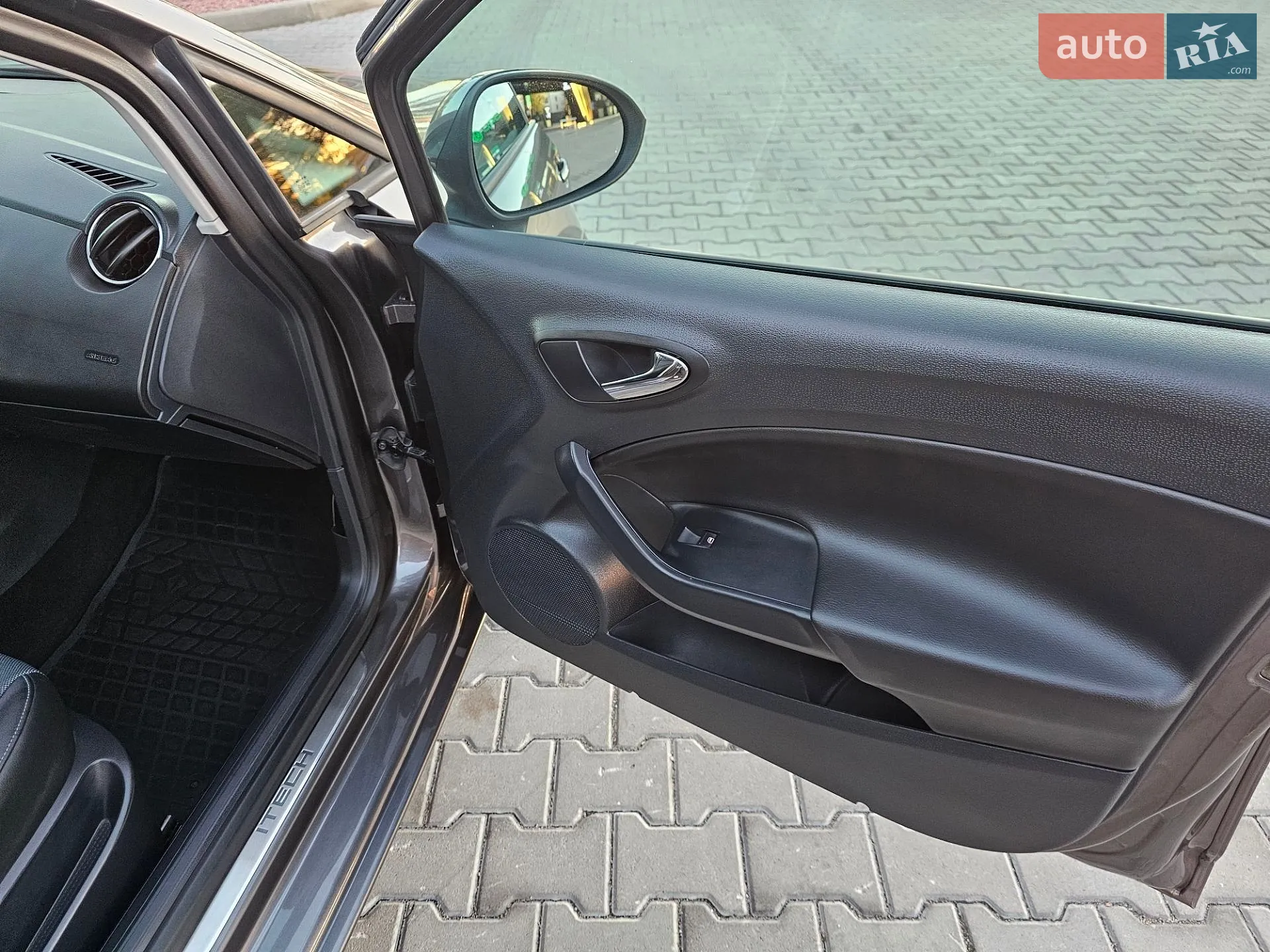 2015 SEAT Ibiza - мініатюра 27