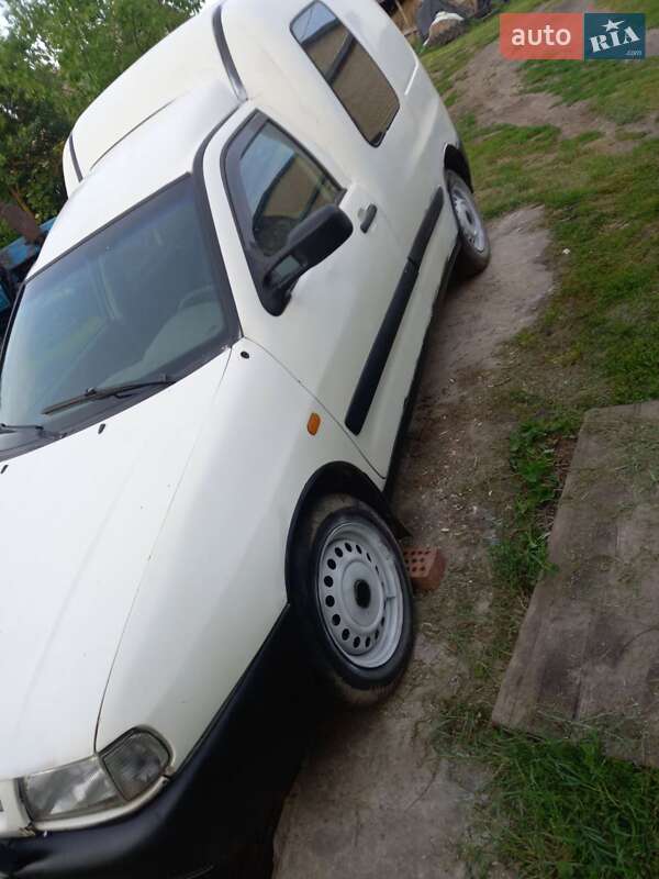 SEAT Inca 2000