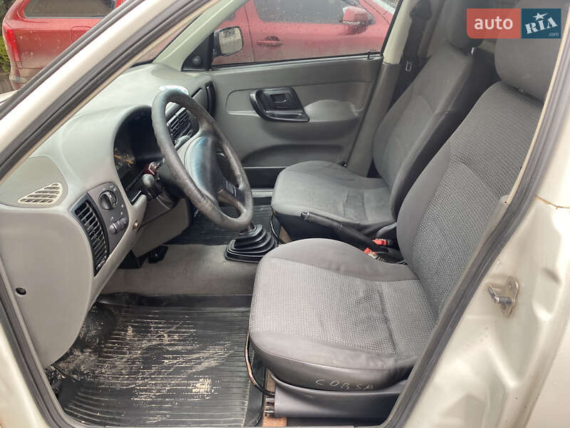 Грузовой фургон SEAT Inca 1998 в Новой Ушице