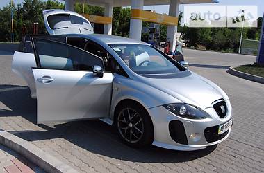 Хэтчбек SEAT Leon 2006 в Виннице