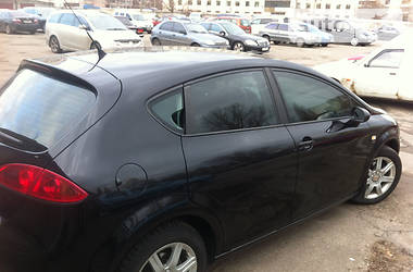 Хэтчбек SEAT Leon 2006 в Киеве