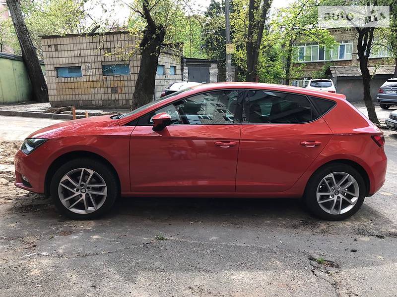 SEAT Leon 2016 года