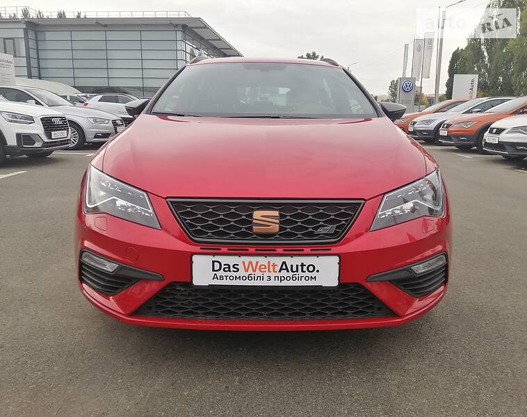 Универсал SEAT Leon 2019 в Киеве