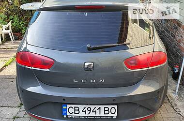 Хэтчбек SEAT Leon 2010 в Чернигове