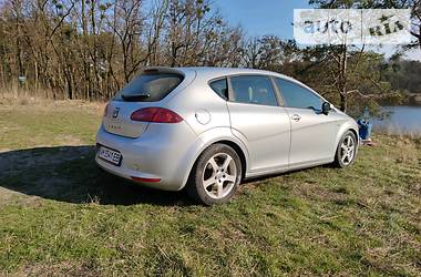 Хетчбек SEAT Leon 2006 в 