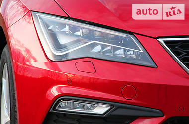 Хетчбек SEAT Leon 2018 в 