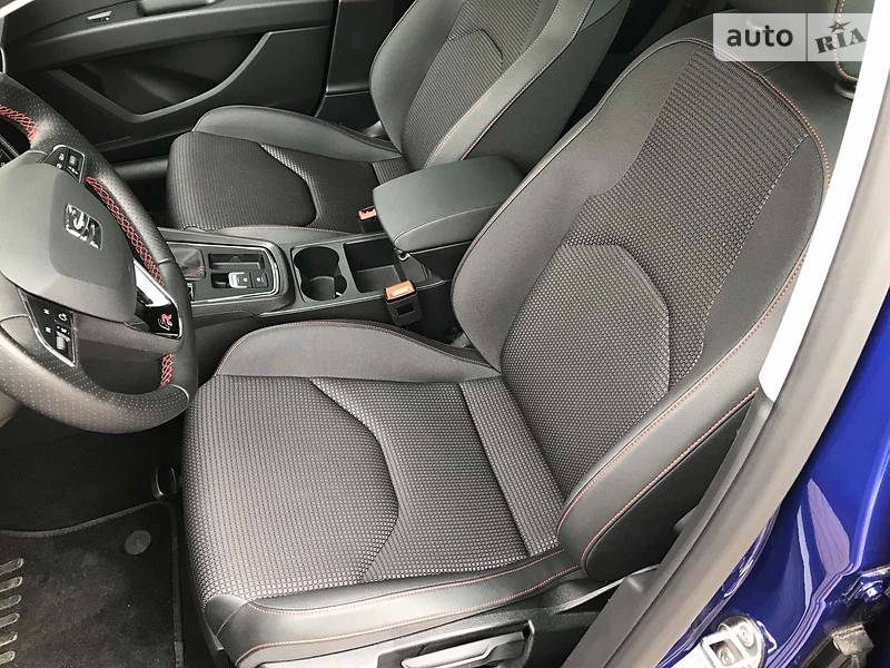 Хетчбек SEAT Leon 2019 в Києві