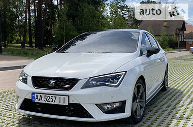 Хетчбек SEAT Leon 2016 в Києві