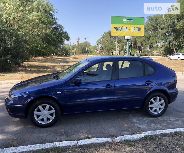 Хетчбек SEAT Leon 2003 в Кропивницькому