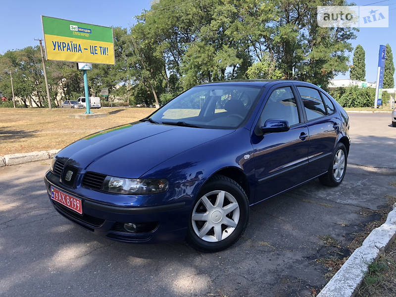 Хетчбек SEAT Leon 2003 в Кропивницькому