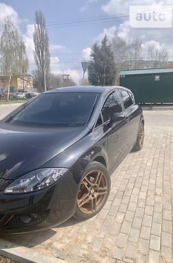 Хэтчбек SEAT Leon 2008 в Ровно