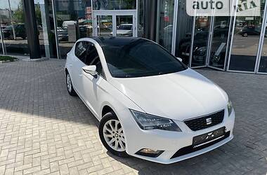 Хэтчбек SEAT Leon 2015 в Харькове