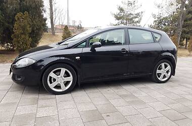 Хэтчбек SEAT Leon 2006 в Виннице