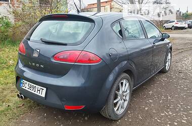 Хэтчбек SEAT Leon 2007 в Львове