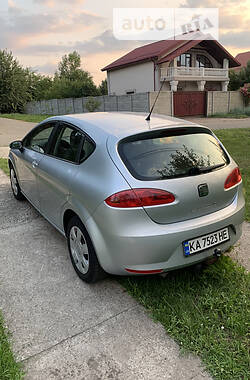 Хетчбек SEAT Leon 2005 в Києві