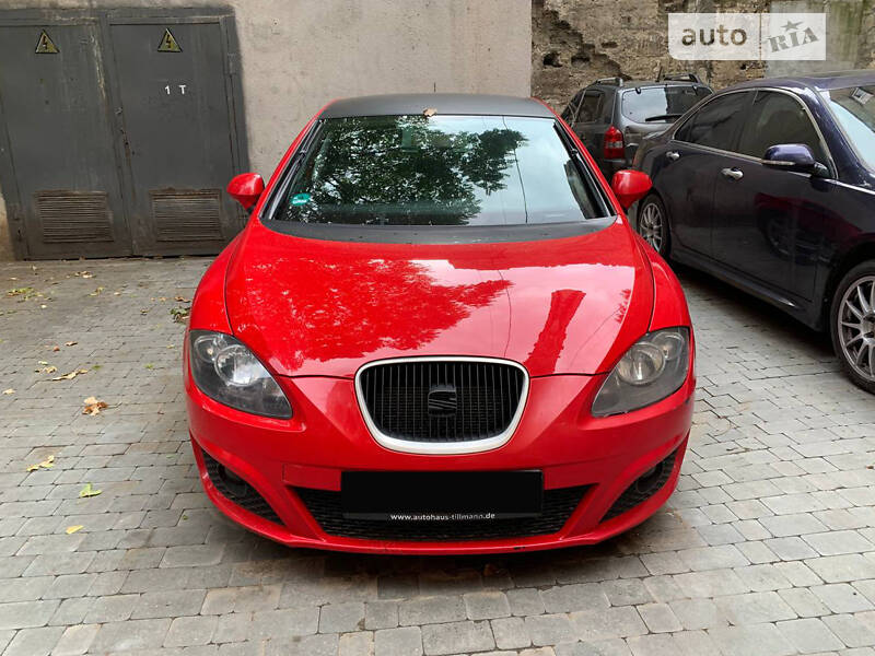 Хетчбек SEAT Leon 2010 в Одесі