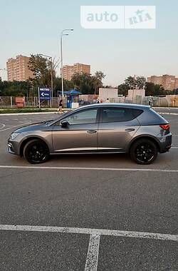 Хэтчбек SEAT Leon 2018 в Киеве