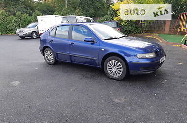 Хэтчбек SEAT Leon 2004 в 