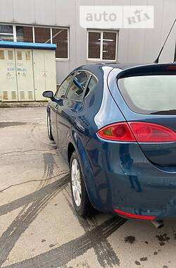 Хетчбек SEAT Leon 2006 в Харкові