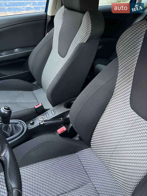 Хэтчбек SEAT Leon 2010 в Шептицькому фото 2 Хэтчбек SEAT Leon 2010 в Шептицькому