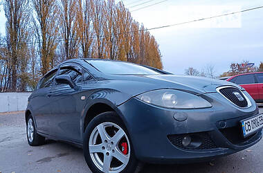 Хэтчбек SEAT Leon 2006 в Киеве